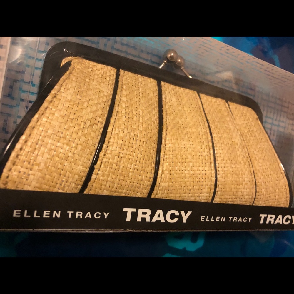 Ellen Tracy Set - Picture 4 of 4